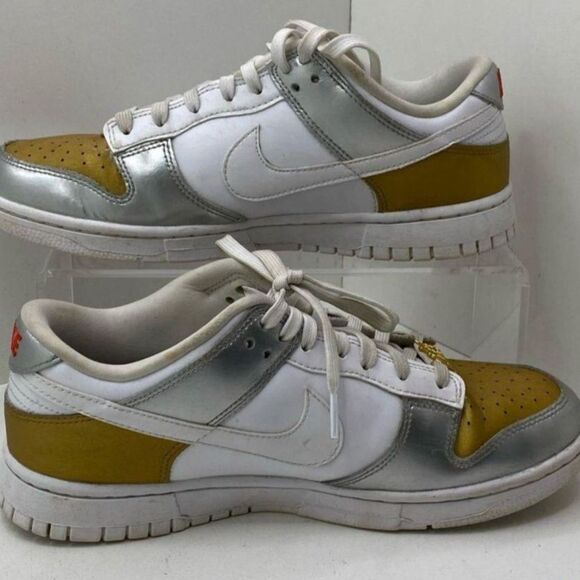 Nike Dunk Low SE 'Silver Gold Metallic' Men's Sneakers Size 10 DH4403-700 - Picture 1 of 7